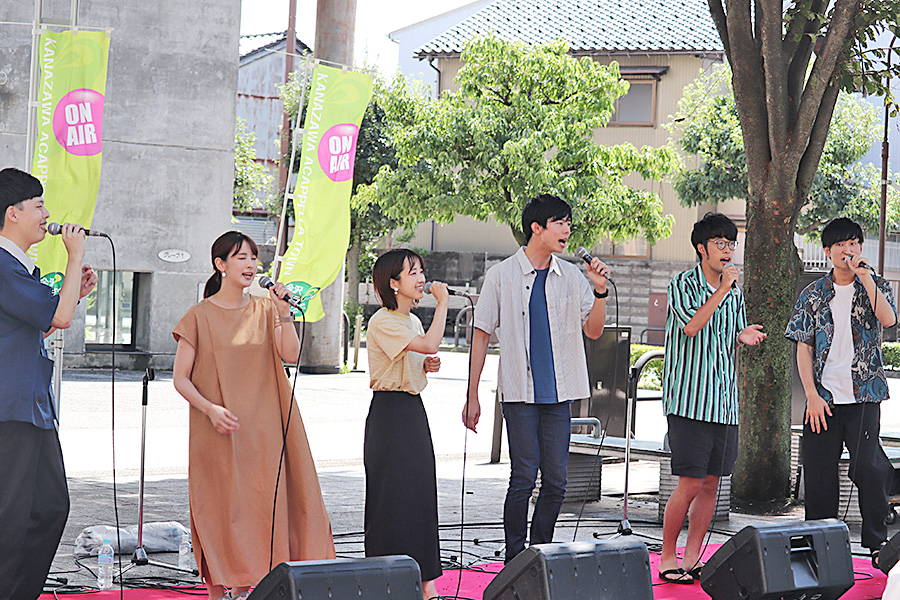 ストリートステージの様子